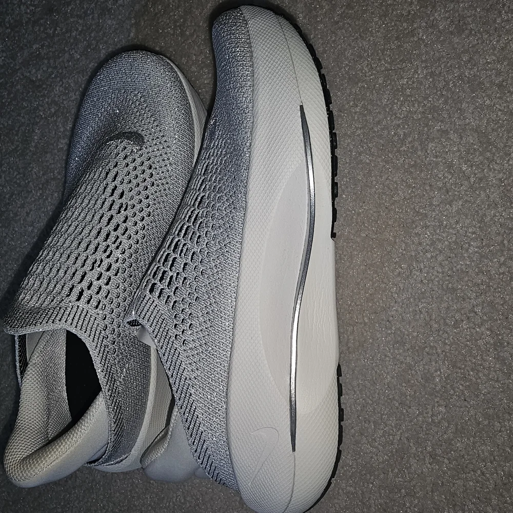 Nike Womens  Gray Reina Slip-On Shoes - Picture 2 of 5